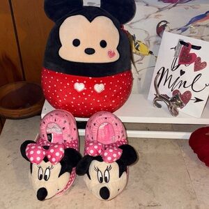 Minnie Mouse Plush house slippers /Mickey Mouse plush squishmallow 10”